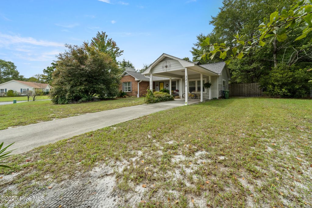 Photo of 3418 Marsh Hawk Court, Wilmington, NC 28409 (MLS # 100530241)
