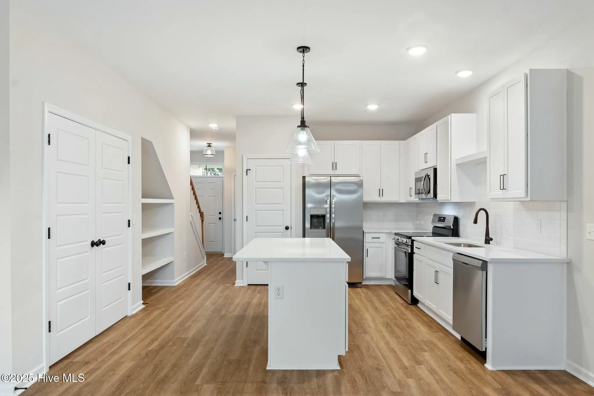 Leland, North Carolina 28479, United States, 3 Bedrooms Bedrooms, ,3 BathroomsBathrooms,Residential,Active,173813