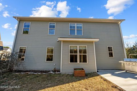 A home in Holly Ridge