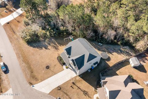 A home in Holly Ridge