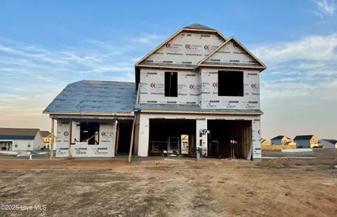 MLS: 100495431
