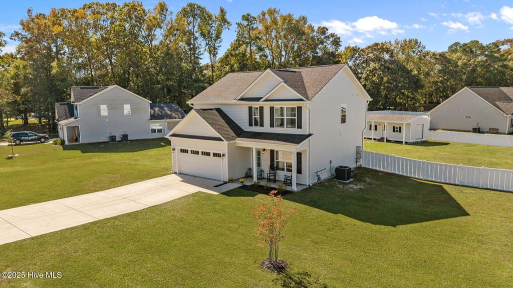Photo of 120 Persimmon Drive, New Bern, NC 28562 (MLS # 100537613)