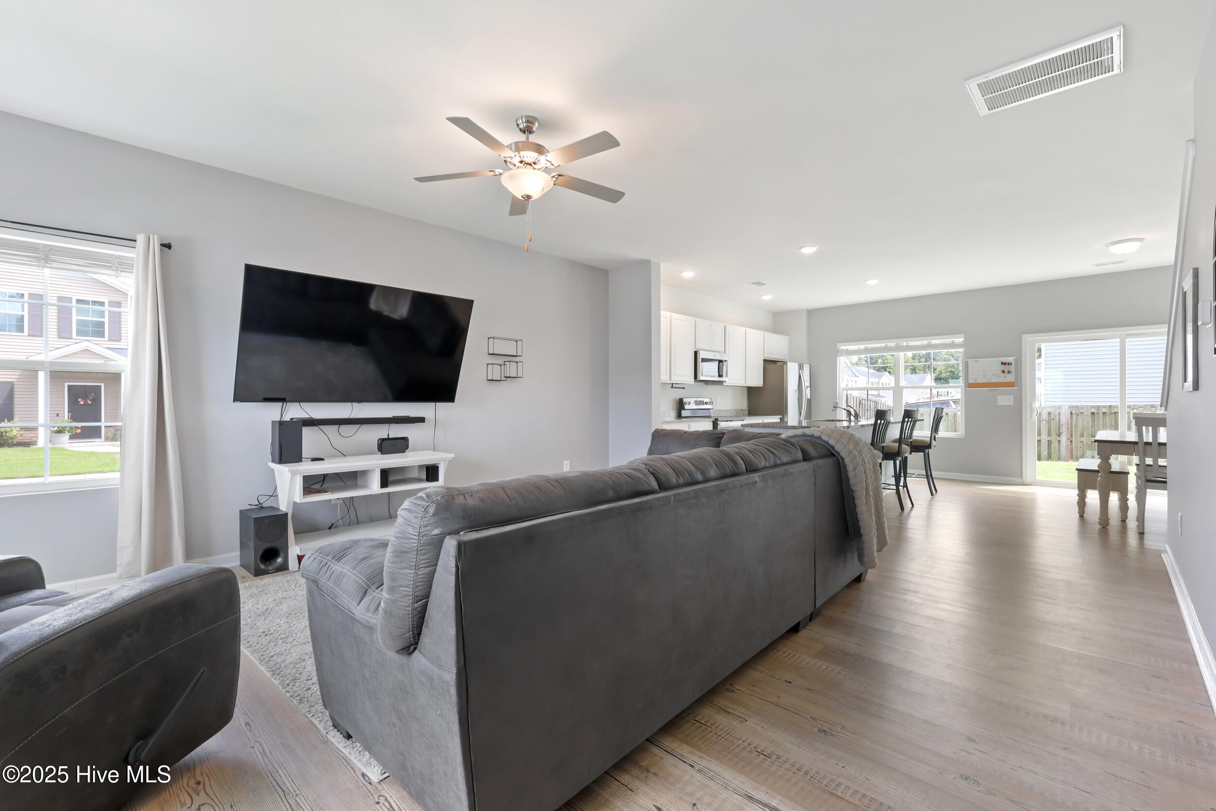 5105 Kayak Crossing Trail