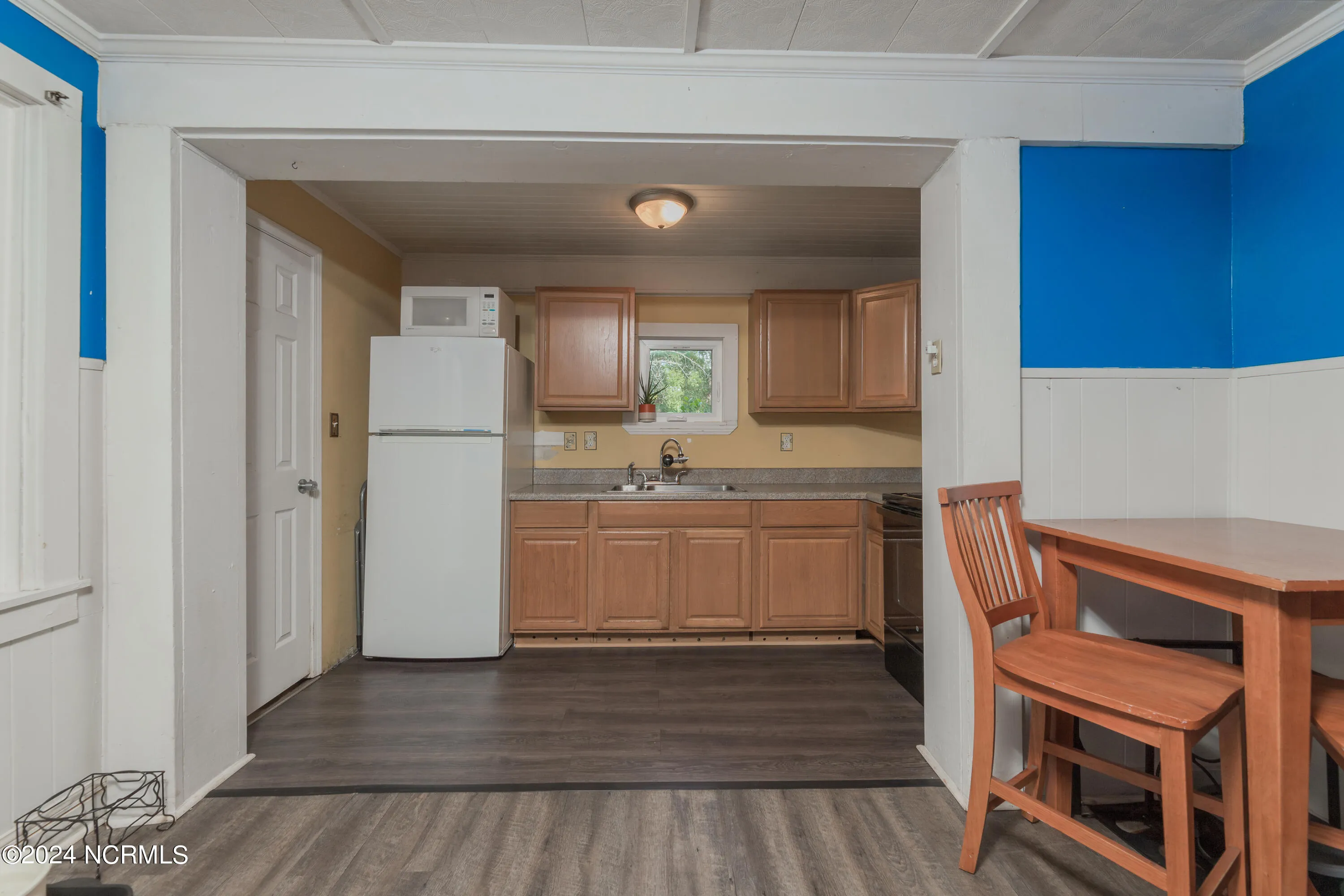 Wilmington, North Carolina 28401, United States, 2 Bedrooms Bedrooms, ,2 BathroomsBathrooms,Residential,Pending,49014