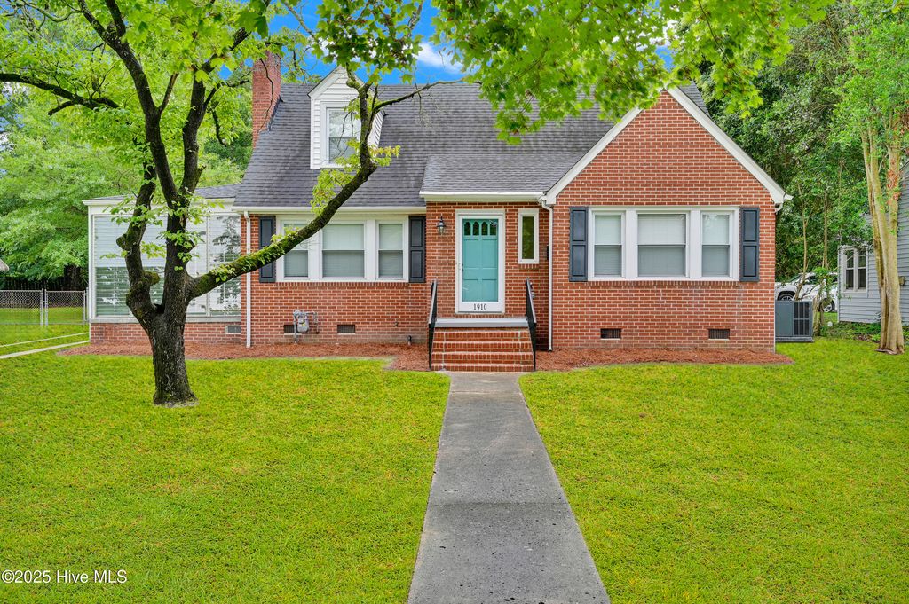 Photo of 1910 E 4th Street, Greenville, NC 27858 (MLS # 100522324)