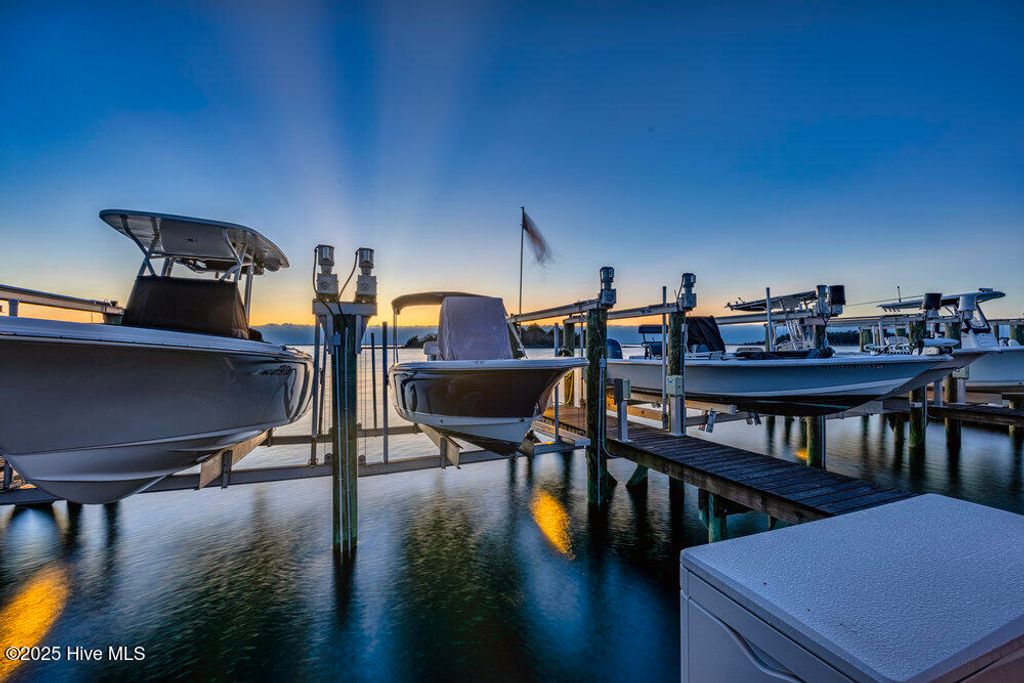 Photo of 261 Loder Avenue, Wilmington, NC 28409 (MLS # 100542782)