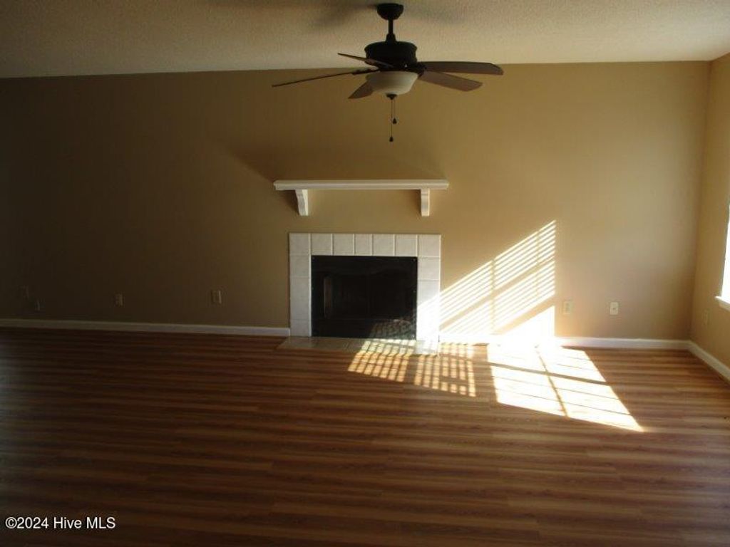 Photo of 2041 W Windgate Court, Jacksonville, NC 28546 (MLS # 100543694)