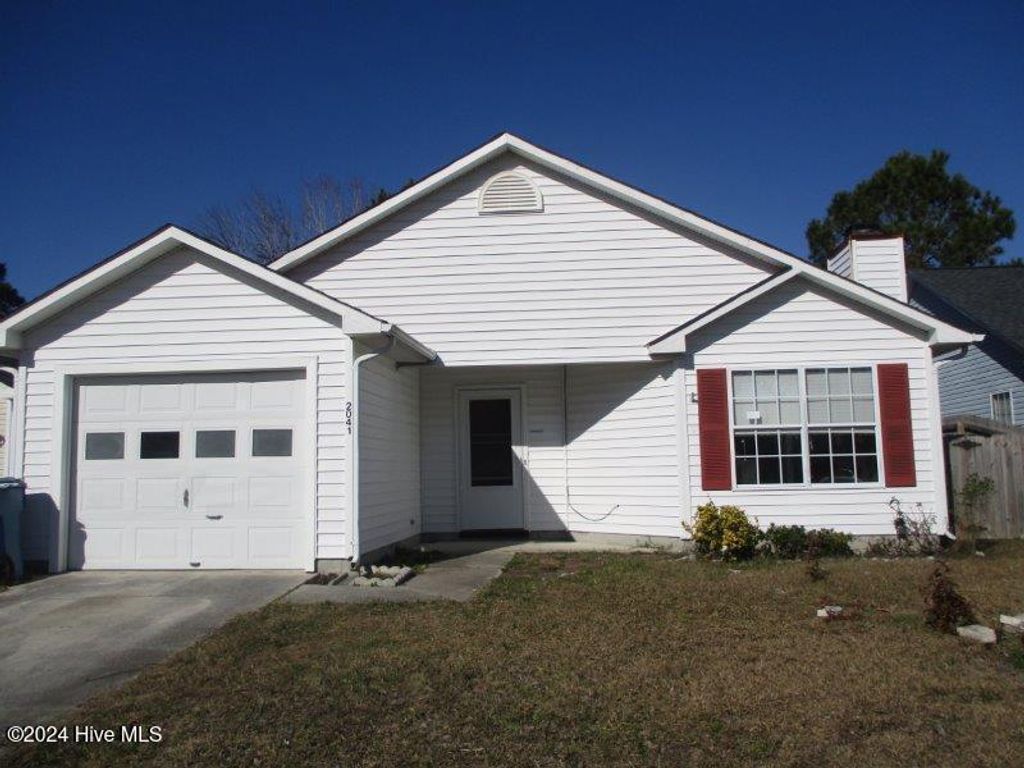 Photo of 2041 W Windgate Court, Jacksonville, NC 28546 (MLS # 100543694)