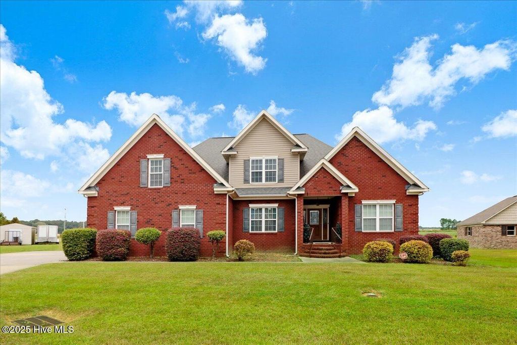 Photo of 102 Atsur Place, Goldsboro, NC 27534 (MLS # 100526878)