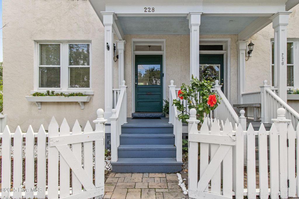 Photo of 228 Mcrae Street, Wilmington, NC 28401 (MLS # 100514973)