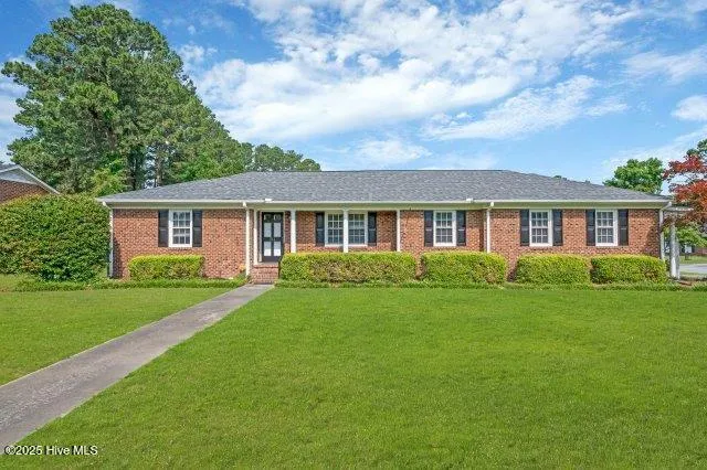 Greenville, North Carolina 27858, United States, 4 Bedrooms Bedrooms, ,3 BathroomsBathrooms,Residential,Active,146734