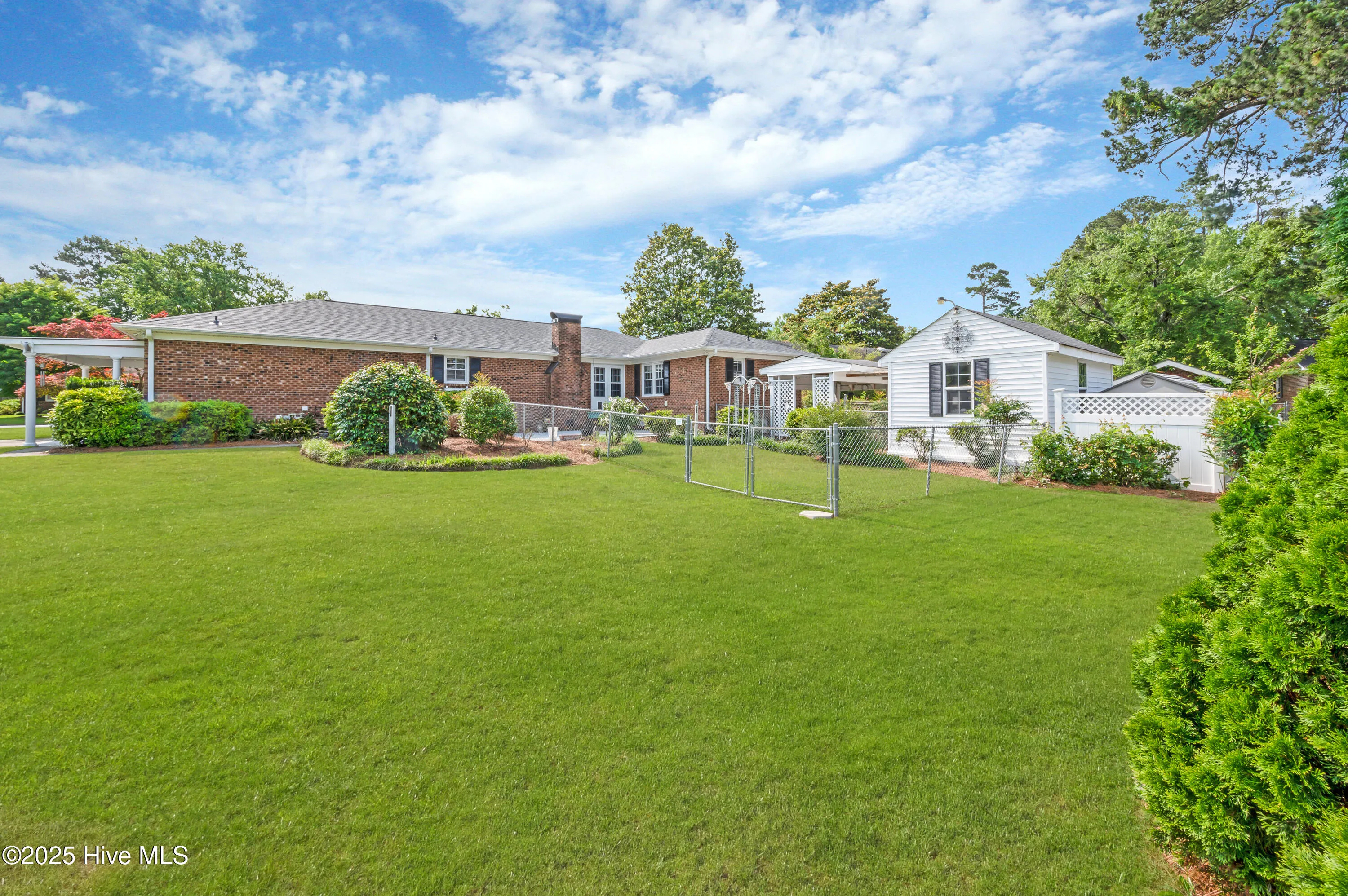 Greenville, North Carolina 27858, United States, 4 Bedrooms Bedrooms, ,3 BathroomsBathrooms,Residential,Active,146734