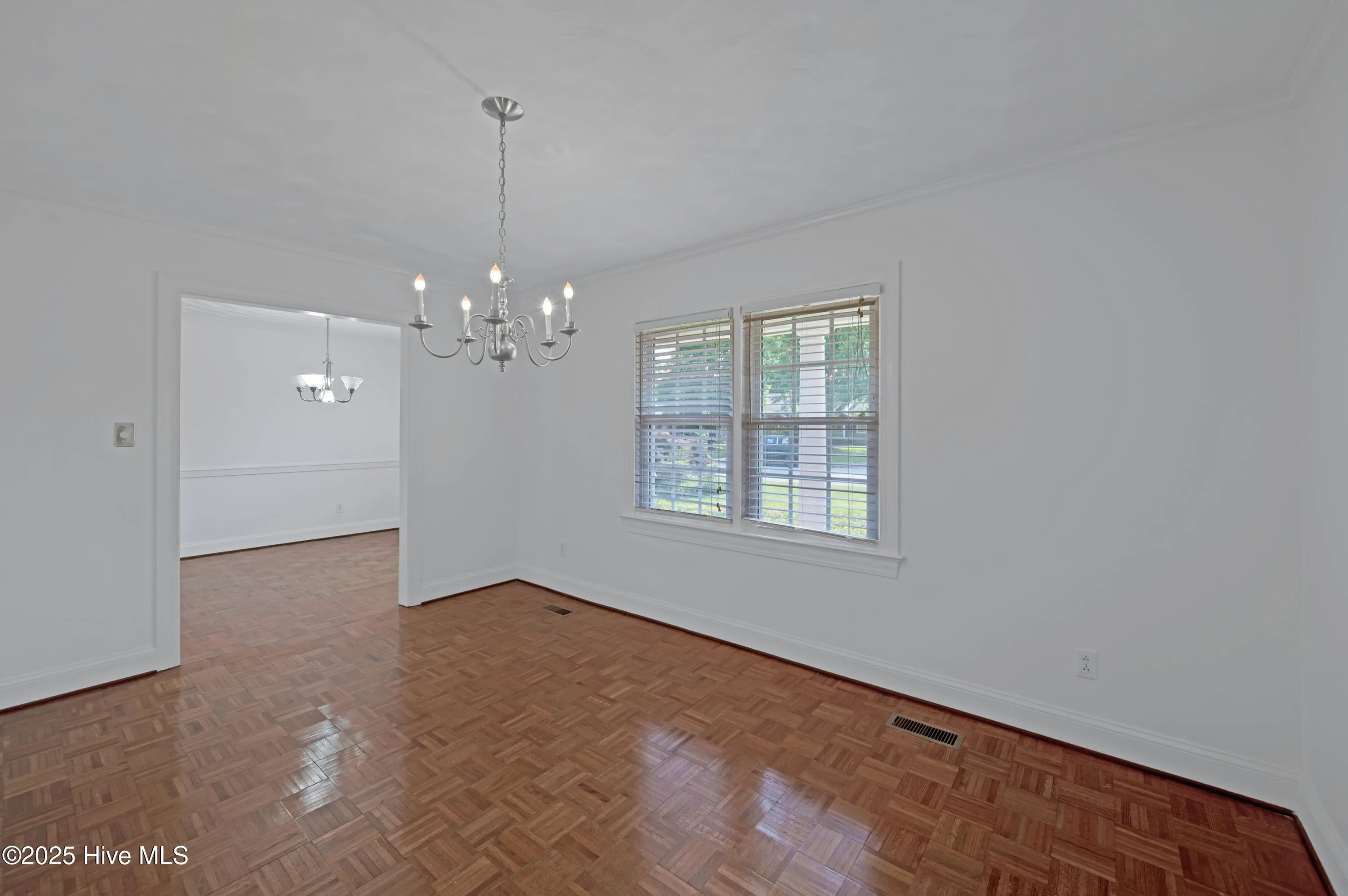 Greenville, North Carolina 27858, United States, 4 Bedrooms Bedrooms, ,3 BathroomsBathrooms,Residential,Active,146734