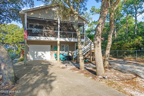 A home in Oak Island