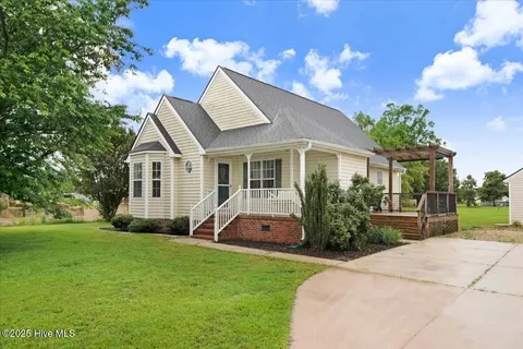 MLS: 100507904