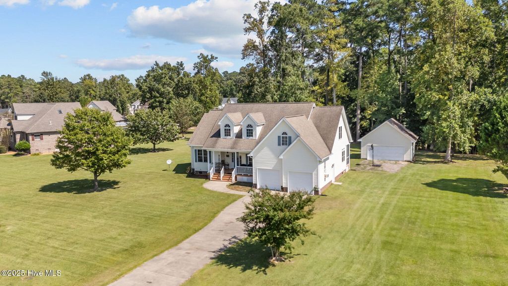Photo of 3508 Old Airport Road, New Bern, NC 28562 (MLS # 100524945)