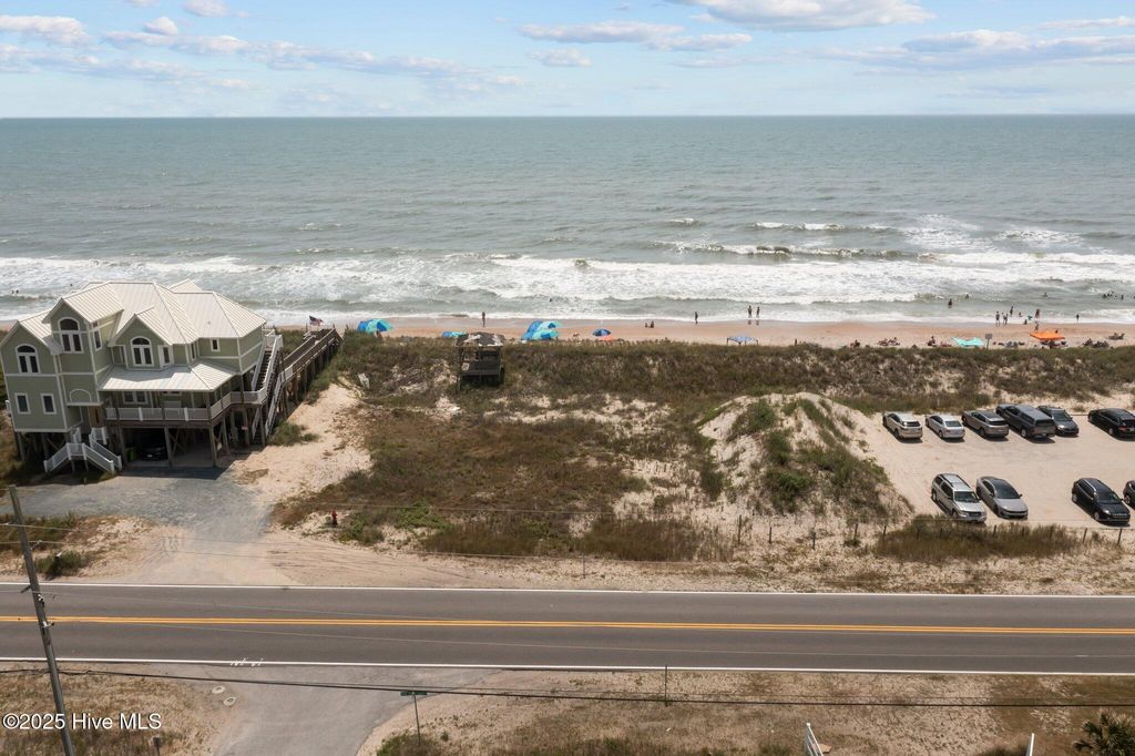Photo of 508 New River Inlet Road, North Topsail Beach, NC 28460 (MLS # 100531144)