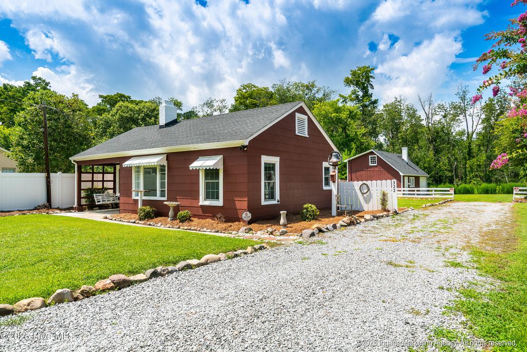 Photo of 322 River Road, Washington, NC 27889 (MLS # 100518035)