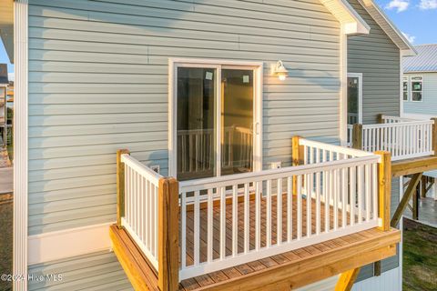 A home in North Topsail Beach