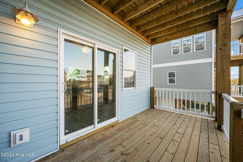 A home in North Topsail Beach