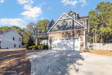 A home in Holly Ridge