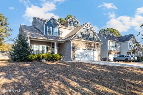 A home in Holly Ridge