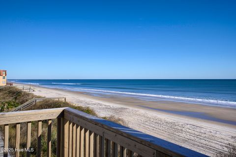 A home in North Topsail Beach