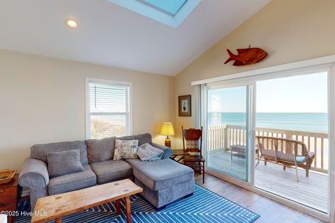 A home in North Topsail Beach