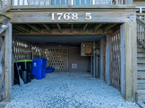 A home in North Topsail Beach