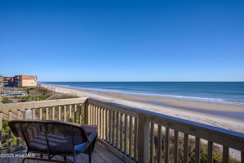 A home in North Topsail Beach