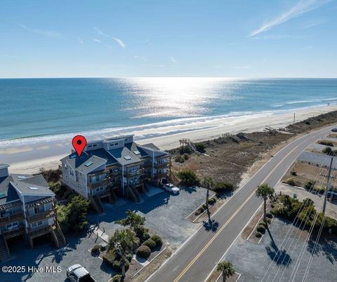 A home in North Topsail Beach