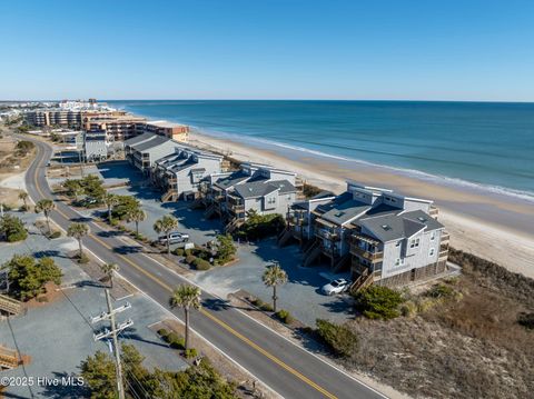 A home in North Topsail Beach