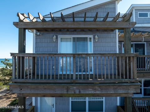 A home in North Topsail Beach