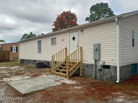 A home in Boiling Spring Lakes