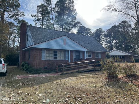 A home in Laurinburg