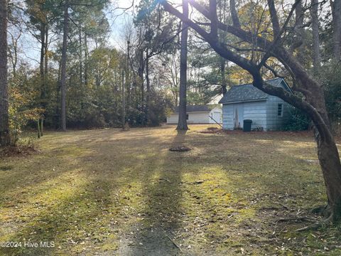 A home in Laurinburg