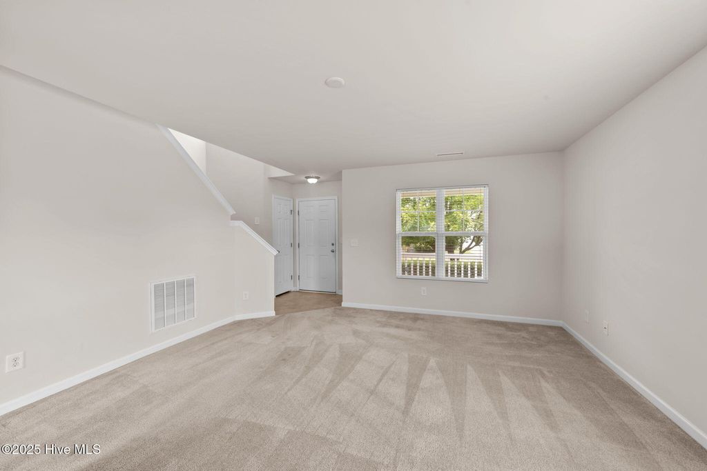 Photo of 21 Woodcreek Lane, Clayton, NC 27520 (MLS # 100531327)
