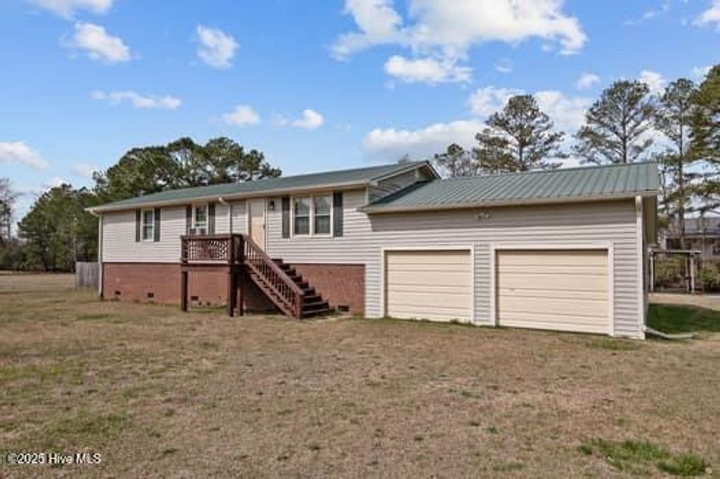 Photo of 194 Bay Shore Drive, Chocowinity, NC 27817 (MLS # 100495203)