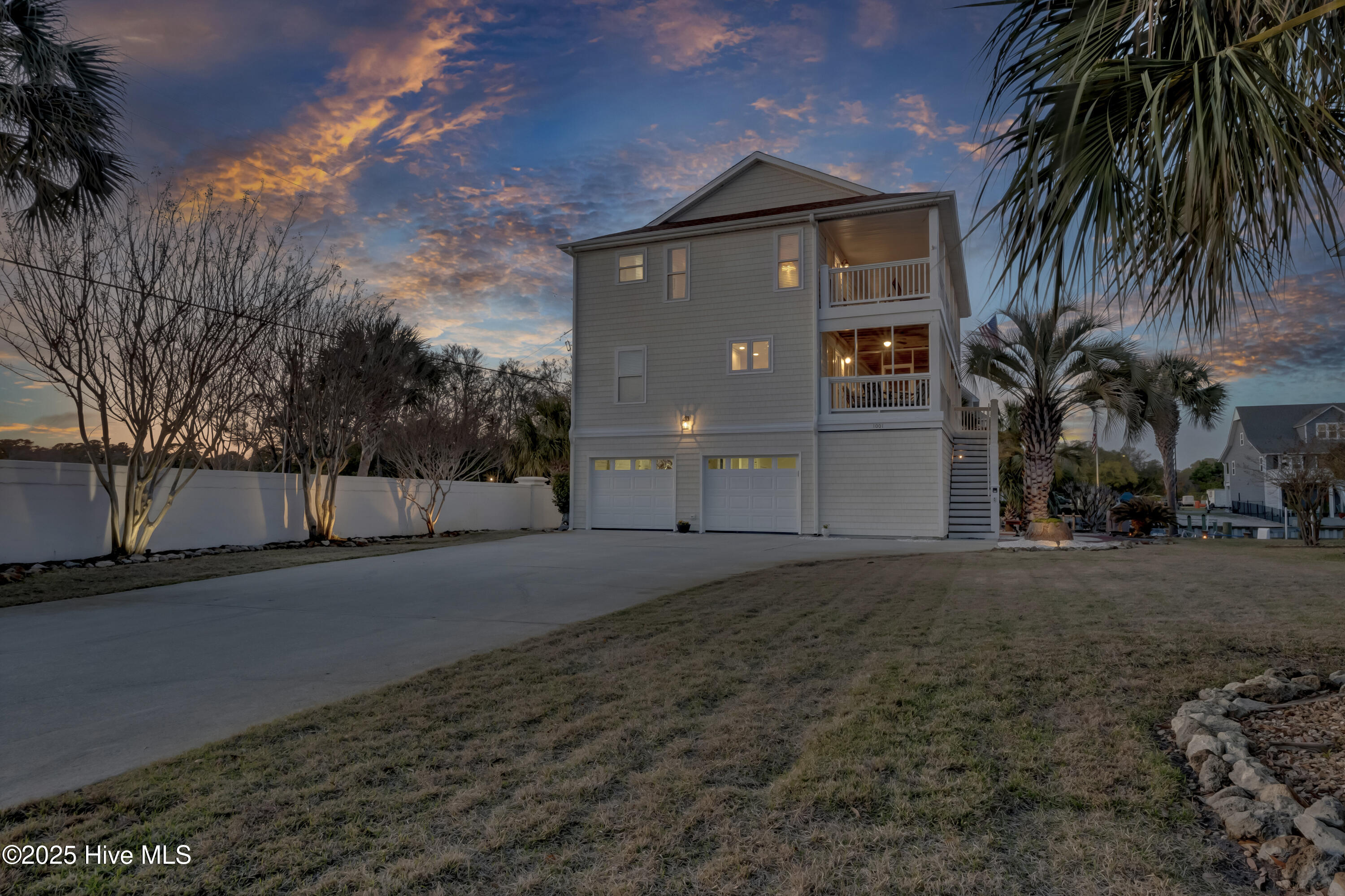 1001 Waterview Place