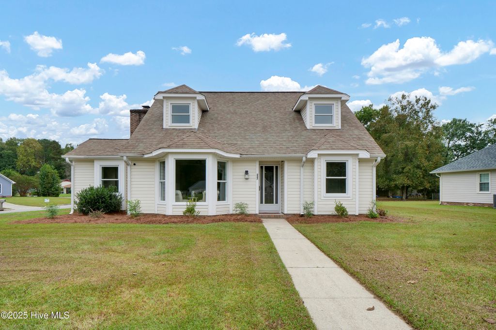 Photo of 227 Woodcrest Court, Jacksonville, NC 28540 (MLS # 100533460)
