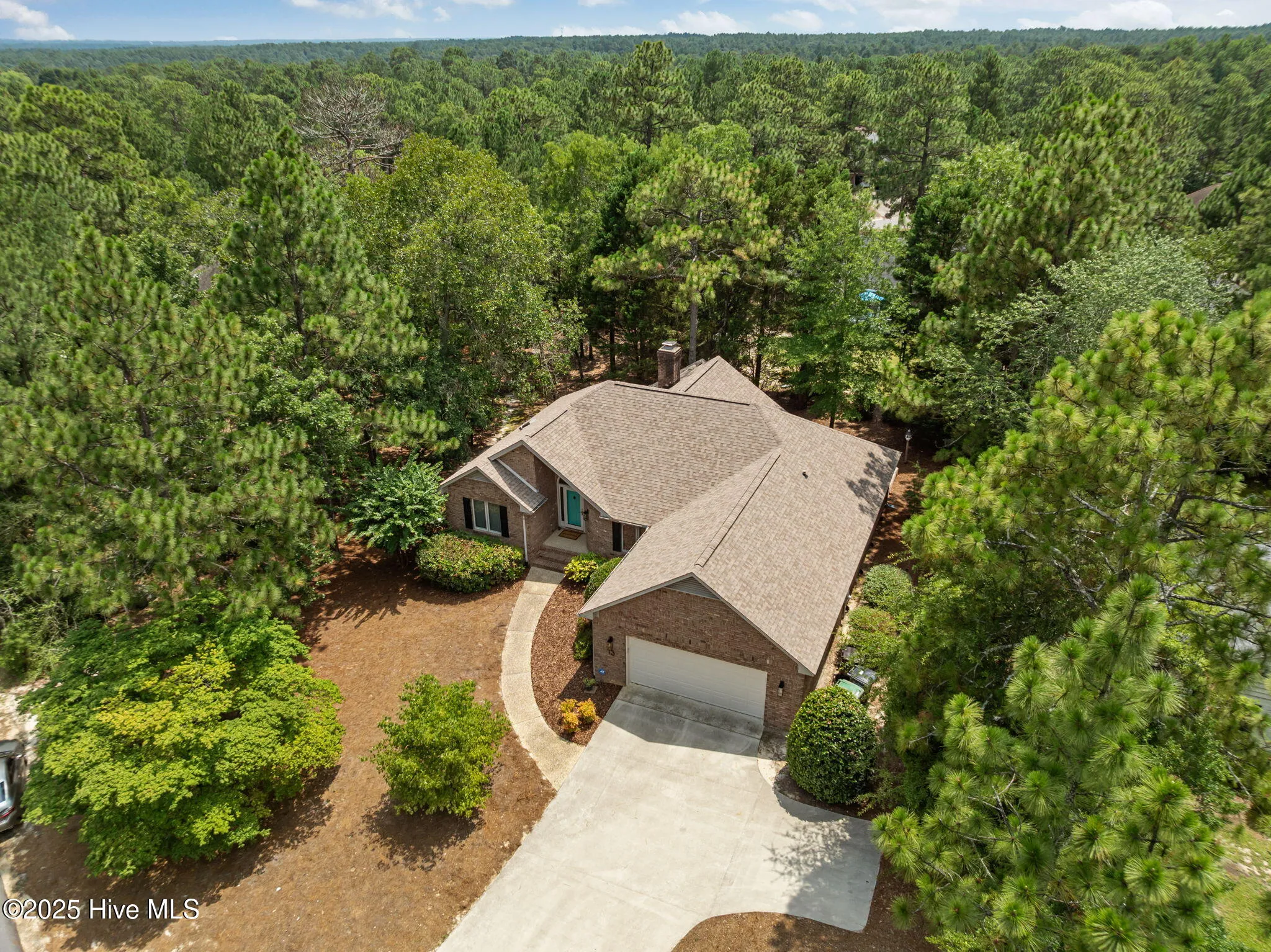 Pinehurst, North Carolina 28374, United States, 3 Bedrooms Bedrooms, ,2 BathroomsBathrooms,Residential,Active,171917