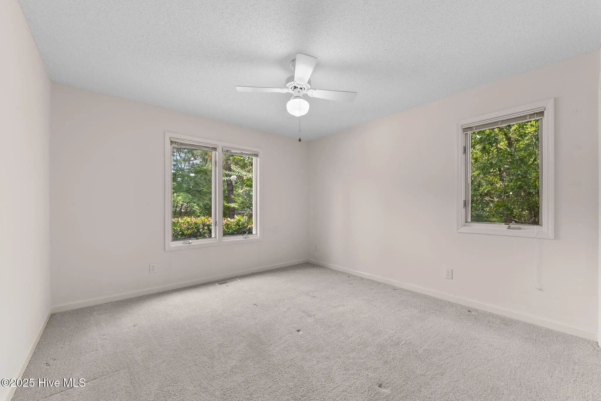 Pinehurst, North Carolina 28374, United States, 3 Bedrooms Bedrooms, ,2 BathroomsBathrooms,Residential,Active,171917