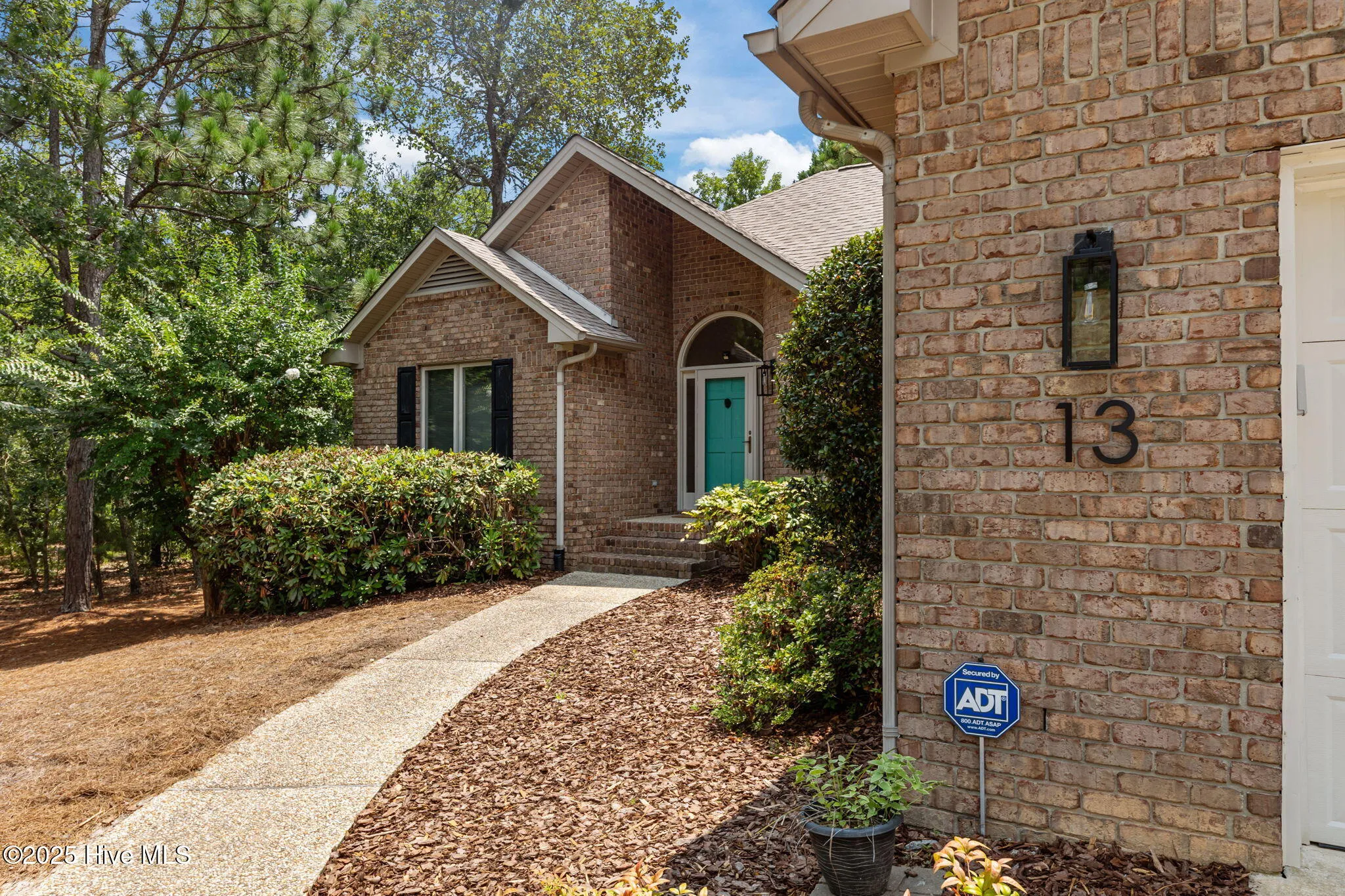 Pinehurst, North Carolina 28374, United States, 3 Bedrooms Bedrooms, ,2 BathroomsBathrooms,Residential,Active,171917