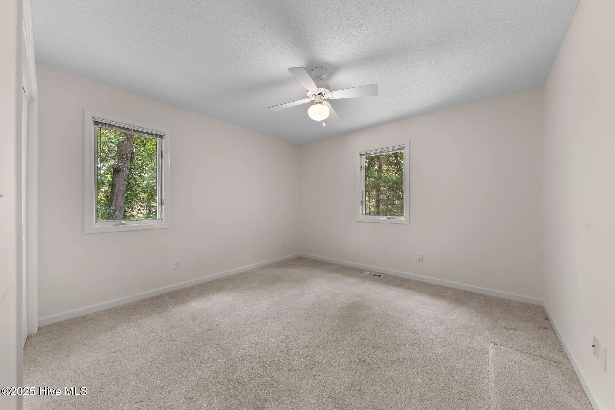 Pinehurst, North Carolina 28374, United States, 3 Bedrooms Bedrooms, ,2 BathroomsBathrooms,Residential,Active,171917