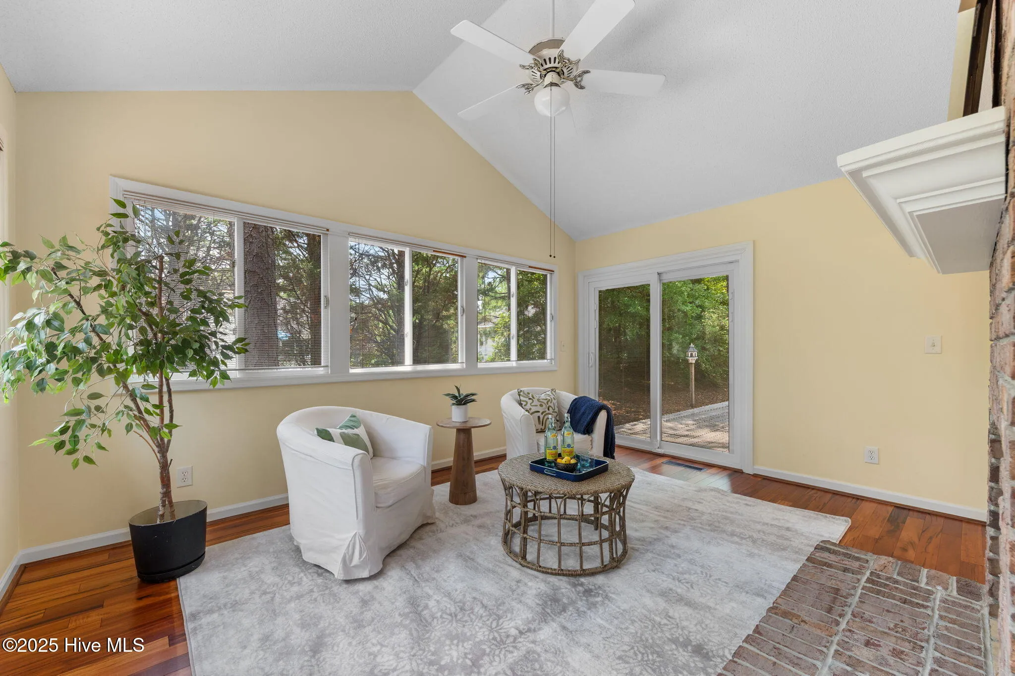 Pinehurst, North Carolina 28374, United States, 3 Bedrooms Bedrooms, ,2 BathroomsBathrooms,Residential,Active,171917