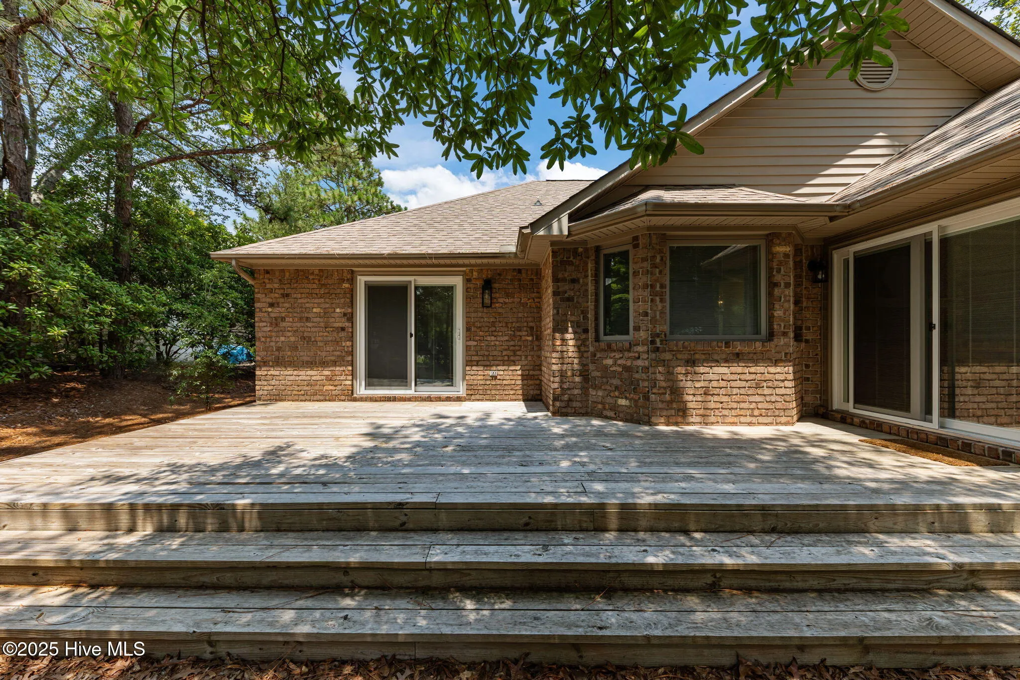 Pinehurst, North Carolina 28374, United States, 3 Bedrooms Bedrooms, ,2 BathroomsBathrooms,Residential,Active,171917