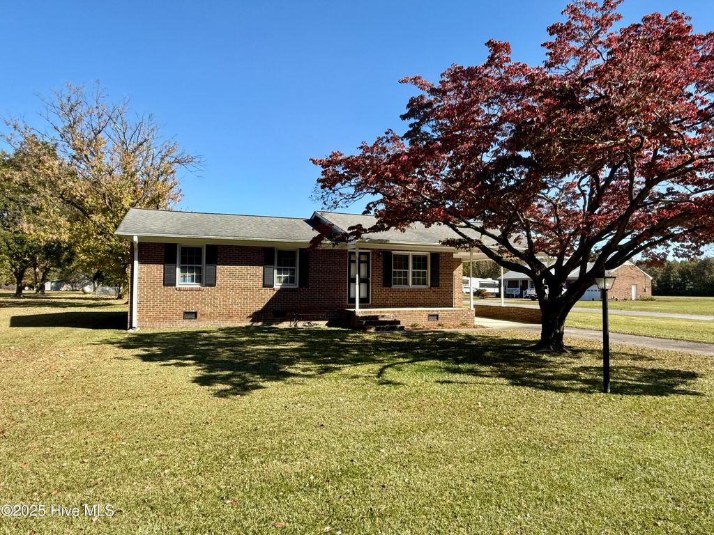 Photo of 610 Myers Drive, Robersonville, NC 27871 (MLS # 100539083)