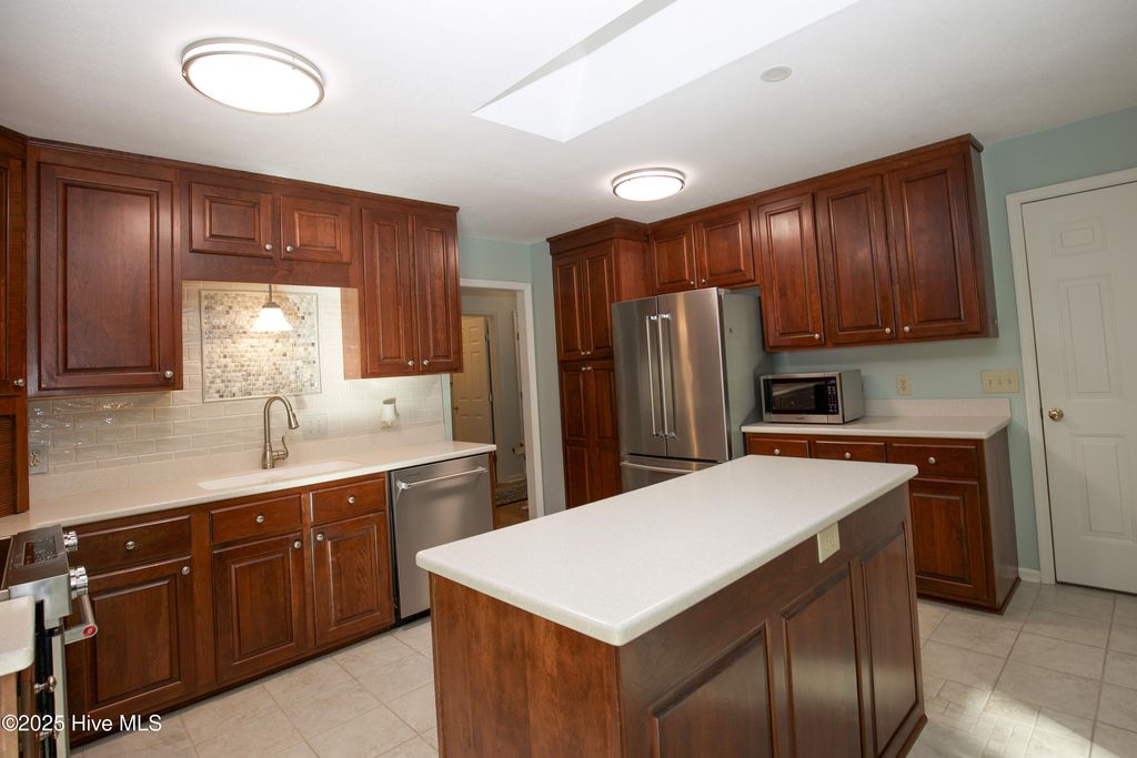 Photo of 5 Kahkwa Trail, Pinehurst, NC 28374 (MLS # 100543121)