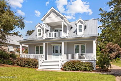 A home in Emerald Isle