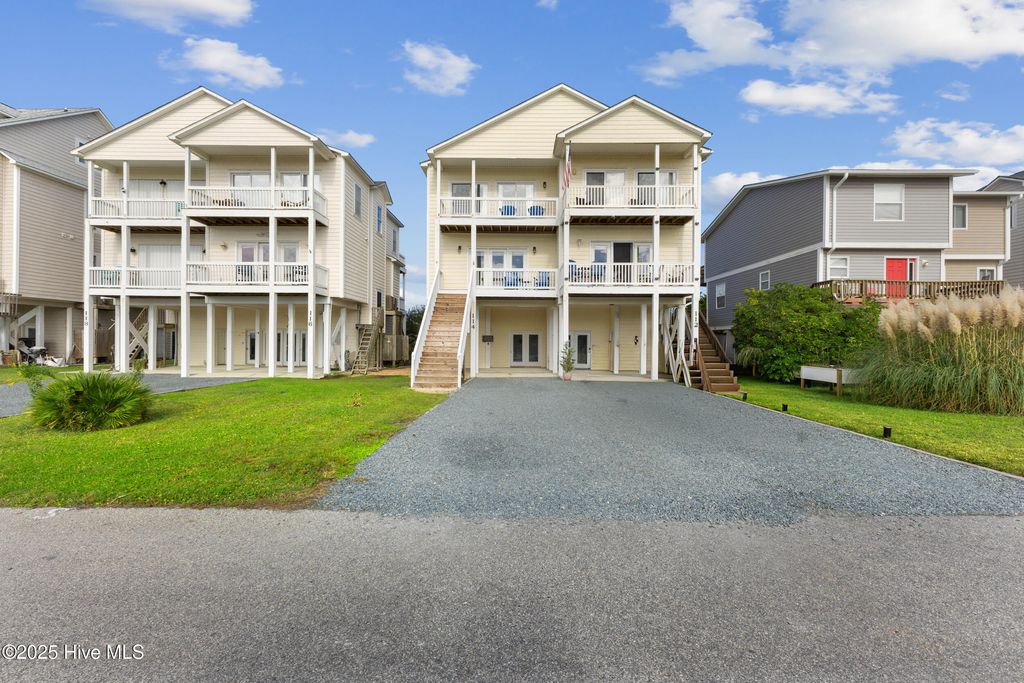 Photo of 114 Sea Oaks Court, North Topsail Beach, NC 28460 (MLS # 100534719)